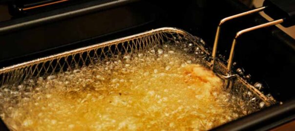 when is the right time to discard frying oil?